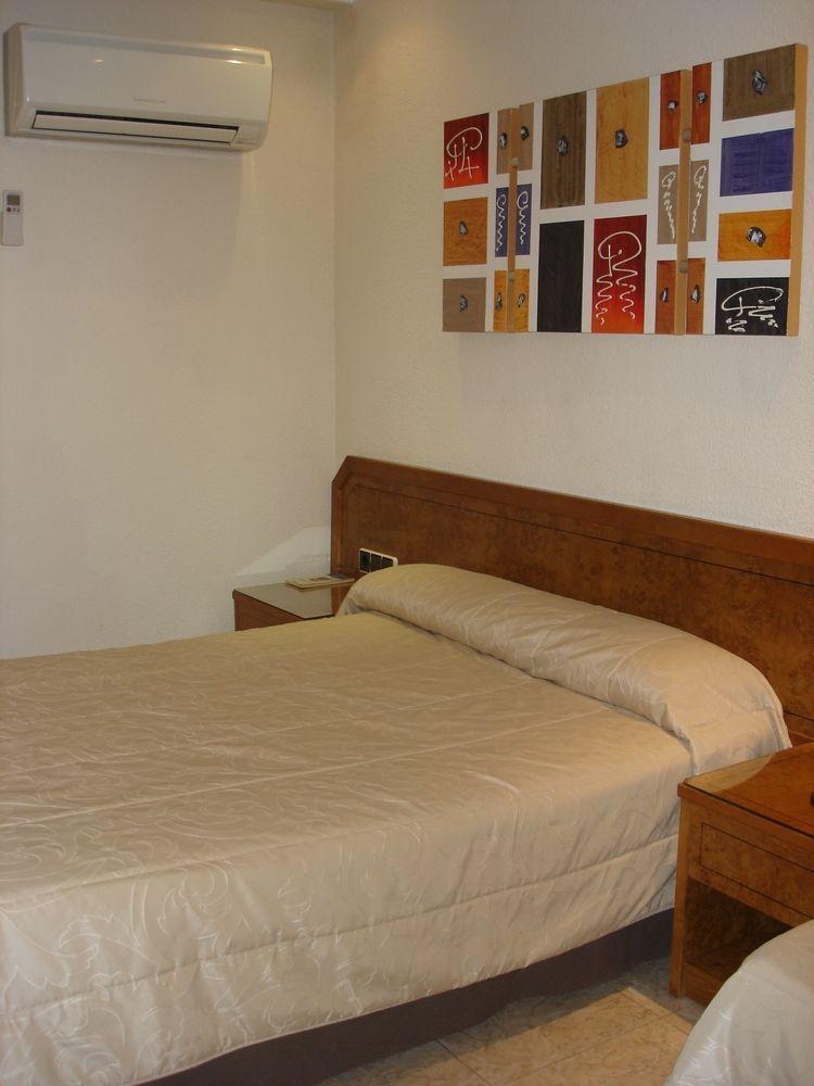 Hostal Moreno Silla Exterior photo